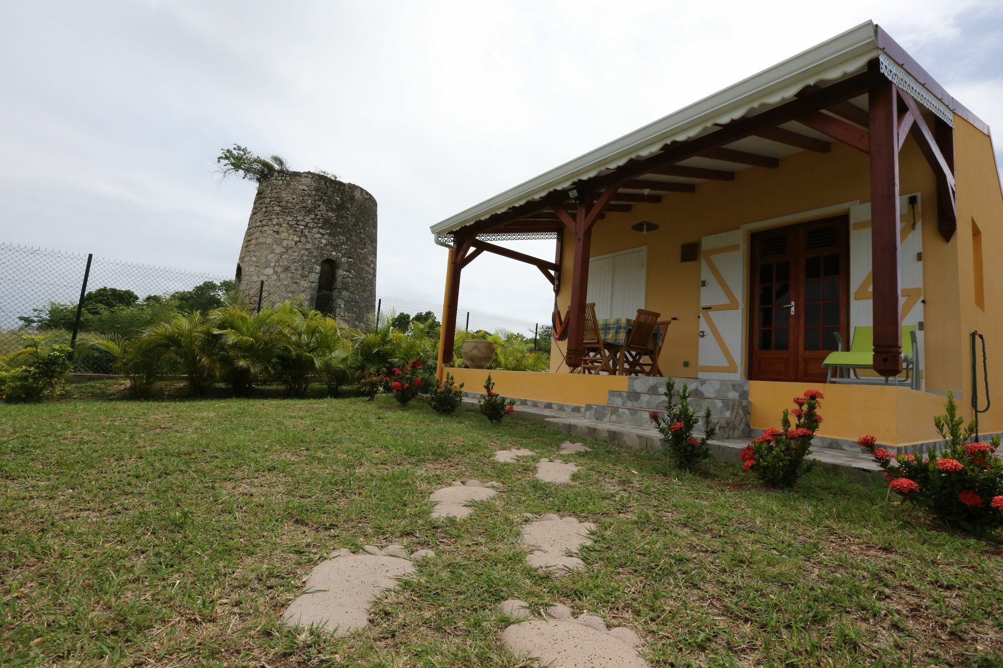 Les Palmes Du Moulin Villa Saint-Louis Exterior photo
